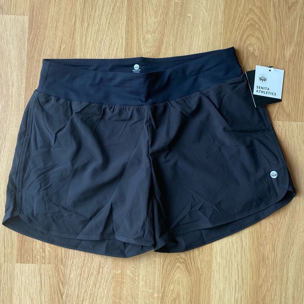 Senita Women's Lined Swift Shorts (5 in. inseam) Size Large Black